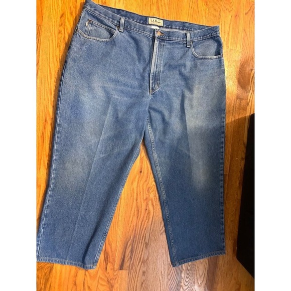 L L Bean Mens Relaxed Fit Blue Denim Jeans Size 42x29 Casual Everyday Wear - Picture 2 of 14
